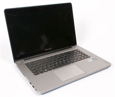 in which month laptops are cheapest